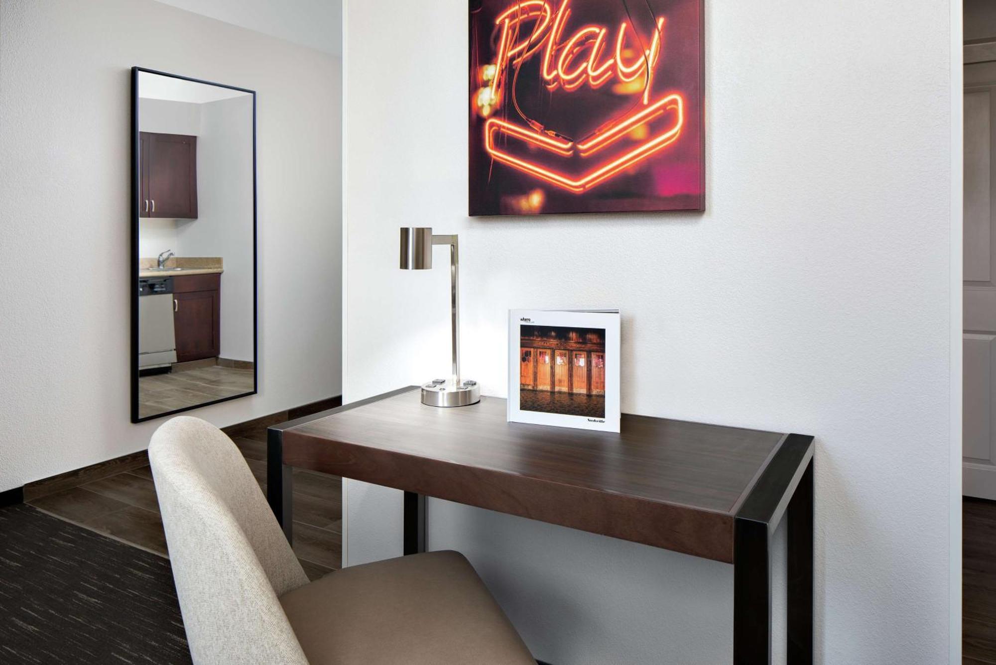 Homewood Suites By Hilton Nashville Downtown Exterior foto