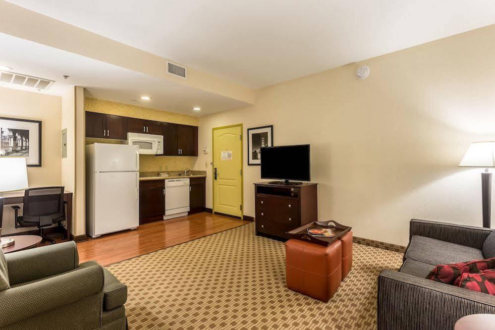 Homewood Suites By Hilton Nashville Downtown Exterior foto